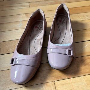 Clarks Women’s Patent Ballet Flats